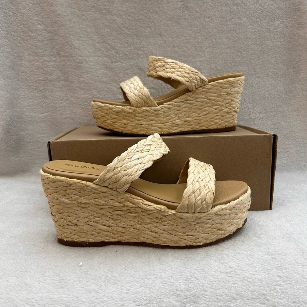 KAANAS Tenerife Sandal in Natural Sz US 9M NEW